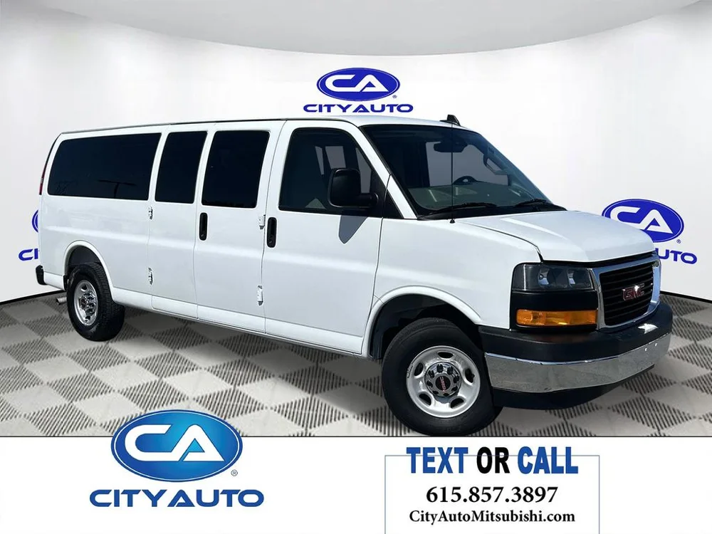 2025 GMC Savana 3500 LT