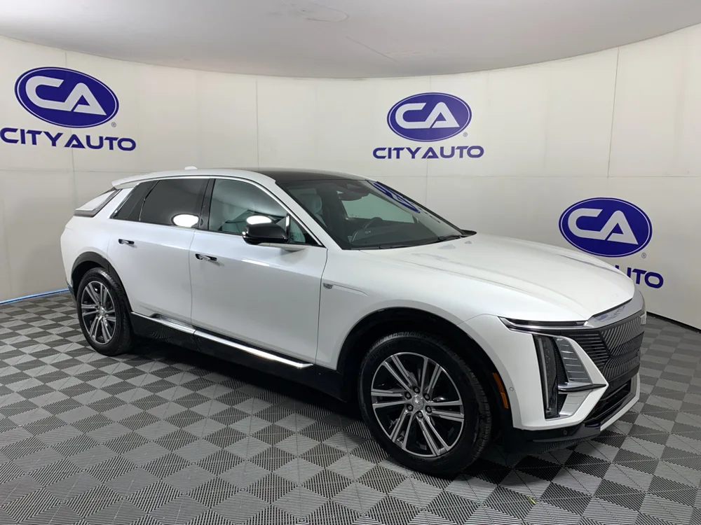 2024 Cadillac Lyriq Luxury