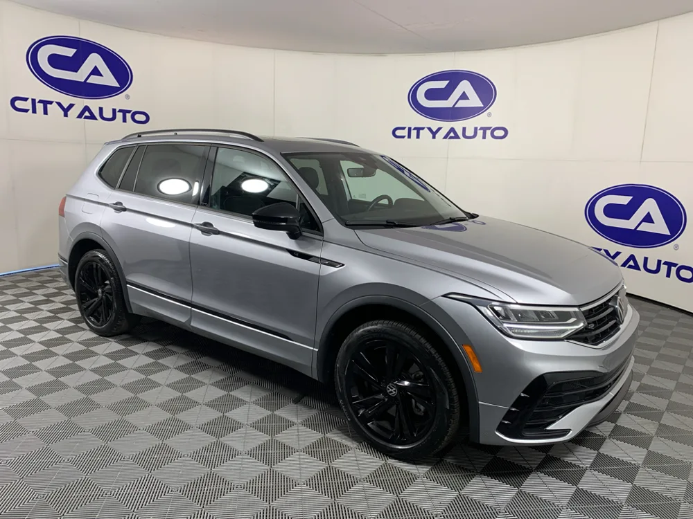 2024 Volkswagen Tiguan SE R-Line Black