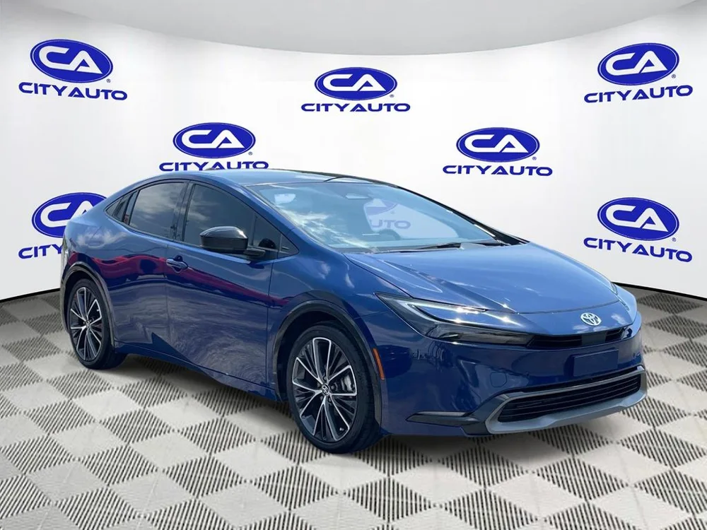 2024 Toyota Prius XLE